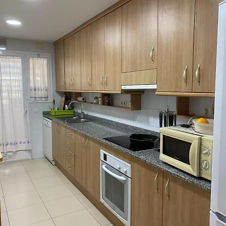 Living סיטגס